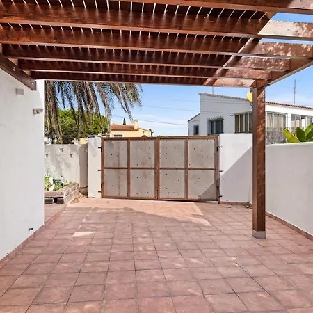 Moai - Plusholidays Villa *