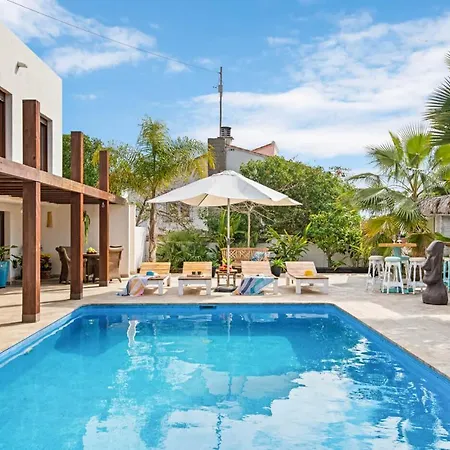 Villa Moai - Plusholidays *