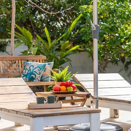 Villa Moai - Plusholidays Casas de Torrat