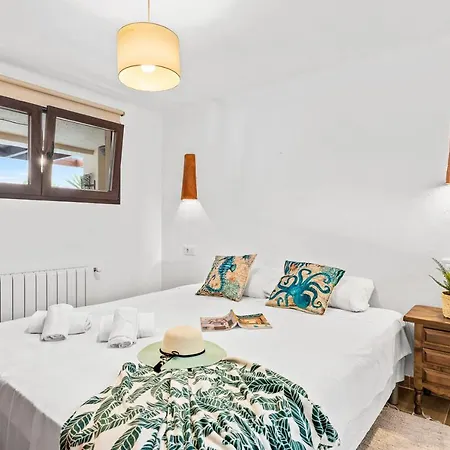 Villa Moai - Plusholidays