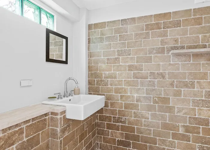 Moai - Plusholidays Villa